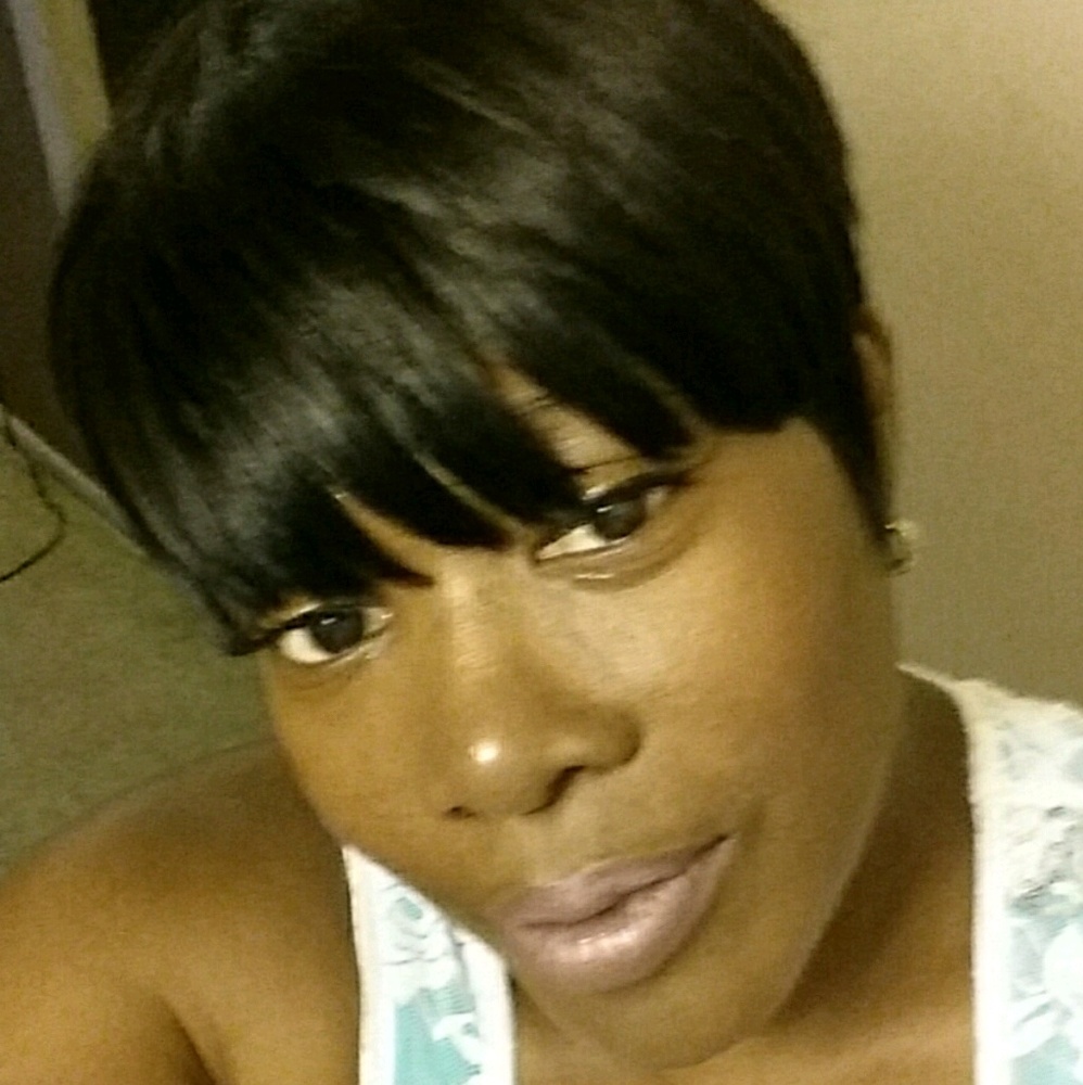 Meet your Posher, Gwendolyn